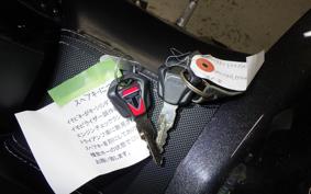 TRIUMPH STREET TRIPLE RS 2023