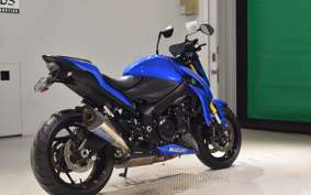 SUZUKI GSX-S1000 2015