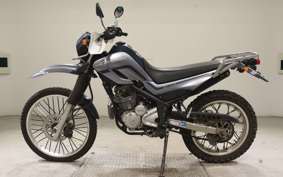 YAMAHA SEROW 250 2002 DG11J