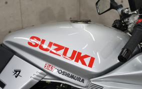 SUZUKI INAZUMA 1200 2000 GV76A
