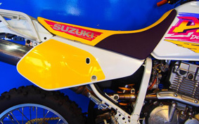SUZUKI DR250 R SJ45A