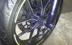 SUZUKI GIXXER 250 SF 2005