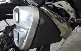 SUZUKI ｼﾞｸｻｰ250SF 2004 ED22B