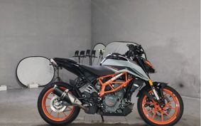 KTM 390 DUKE 2025 JPJ40
