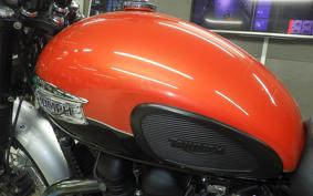 TRIUMPH BONNEVILLE T100 2016