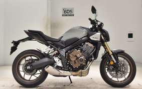 HONDA CB650R E-Clutch 2024 RH17