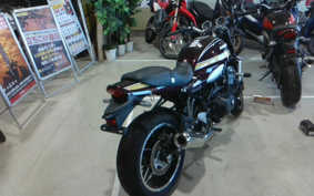 KAWASAKI Z900RS 2025 ZR900K