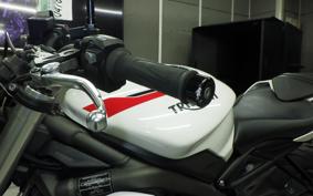 TRIUMPH STREET TRIPLE S 2020