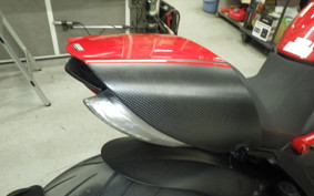 DUCATI DIAVEL Carbon 2011