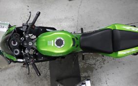 KAWASAKI Ninja 150RR