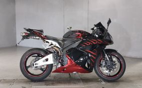 HONDA CBR600RR PC40