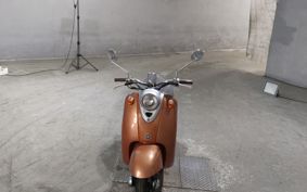 YAMAHA VINO 5AU