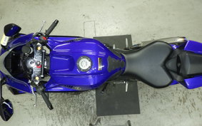 YAMAHA YZF-R7 2024 RM39J
