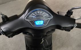 VESPA  VESPA VXL125 ..