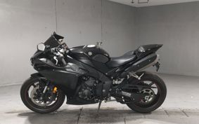 YAMAHA YZF-R1 2010 RN23