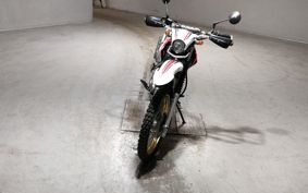 YAMAHA SEROW 250 DG17J