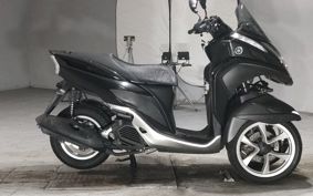YAMAHA TRICITY 125 SE82J