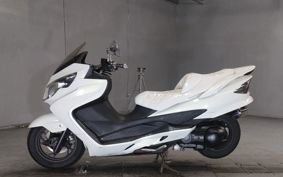 SUZUKI SKYWAVE 250S CJ46A