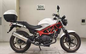 HONDA VTR 250 Gen. 2 2015 MC33