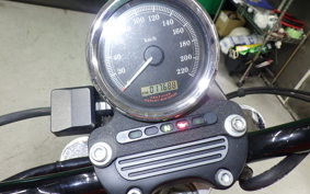 HARLEY XL883R 2005
