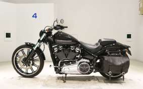 HARLEY FXBR1750 2018