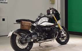 BMW R NINE T 2015