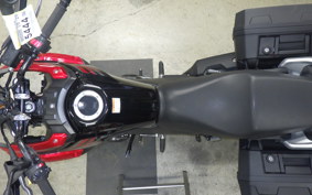SUZUKI Vｽﾄﾛｰﾑ250A 2011