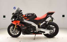 APRILIA RSV4 1100ファクトリ 2023