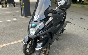 YAMAHA TRICITY 125 SE82J