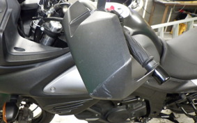 SUZUKI Vｽﾄﾛｰﾑ650A 2016 VP56A