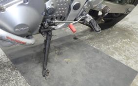 SUZUKI GSF750 1997 GR7EA