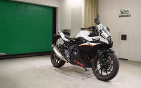 SUZUKI GSX250RA