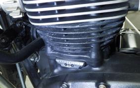 TRIUMPH STREET TWIN 2021