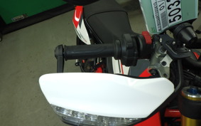 DUCATI HYPERMOTARD 950 SP 2025