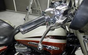 HARLEY FLHXSE 1800CVO 2011