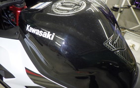 KAWASAKI ZX-25R 1999 ZX250E