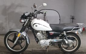 YAMAHA YB125SP PCJL