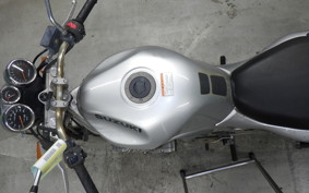 SUZUKI GSF750 1999 GR7EA