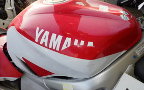 YAMAHA YZF-R6 2000