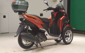 YAMAHA TRICITY 125 SE82J
