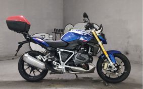 BMW R1250R 2023 0M71