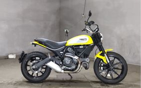 DUCATI  DUCATI  SCRAMBLER  ICON  K102JA