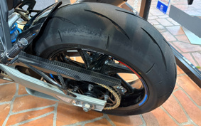 BMW M1000R 2026 0P51