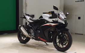 SUZUKI GSX250 R
