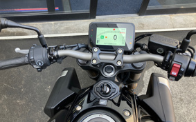 HONDA CB650R E-Clutch 2025 RH17