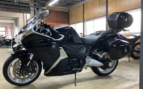 HONDA VFR1200F 2013 SC63