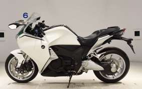 HONDA VFR1200F 2010 SC63