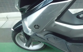 YAMAHA N-MAX SE86J
