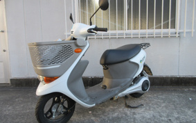 SUZUKI I- LETS CZ81A