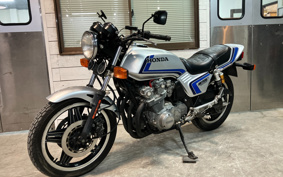 HONDA CB750 1981 RC04